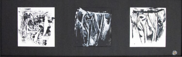 제목이 "Tryptique drapés"인 판화 Léa Coutureau로, 원작, 라이노컷 목재 패널에 장착됨