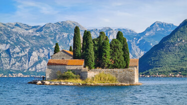 Sveti Dorde island in the Bay of Kotor, Montenegro 제목이 "Sveti Dorde island…"인 사진 Emaga Travels ✈️ By Emaga.Art 🎨로, 원작, 디지털