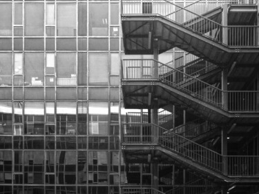 Photography titled "Façade noir et blanc" by Florence Pouget-Landrieu, Original Artwork, Digital Photography