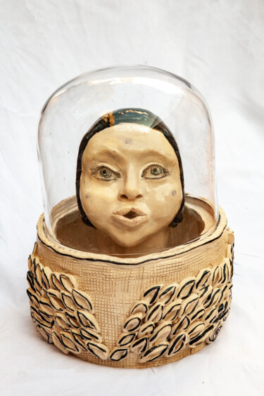 Scultura intitolato "Ginetta" da Elena Uljancic, Opera d'arte originale, Ceramica