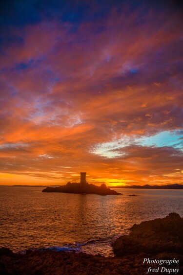 Photographie intitulée "Ile d or expo du so…" par Frederic Dupuy, Œuvre d'art originale, Photographie numérique