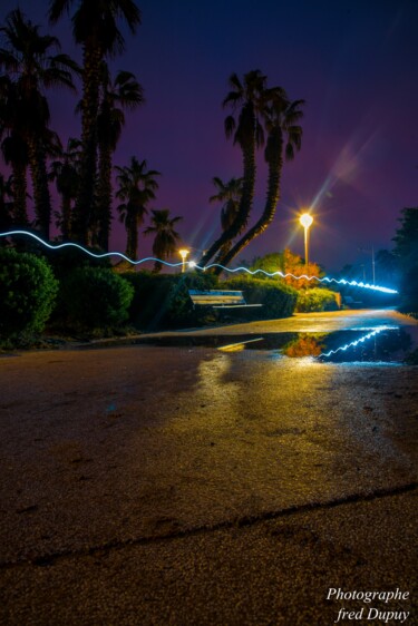 Photographie intitulée "light" par Frederic Dupuy, Œuvre d'art originale, Photographie numérique