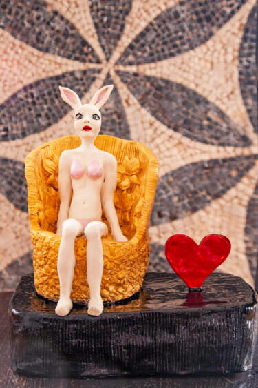 雕塑 标题为“The Narcissist” 由Elena Uljancic, 原创艺术品, 陶瓷