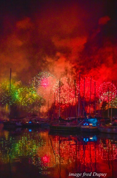 Photographie intitulée "port frejus,,.." par Frederic Dupuy, Œuvre d'art originale, Photographie numérique