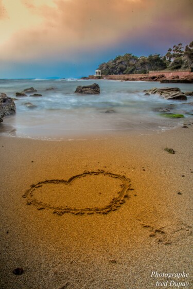 Photography titled "plage de la pescade…" by Frederic Dupuy, Original Artwork, Digital Photography