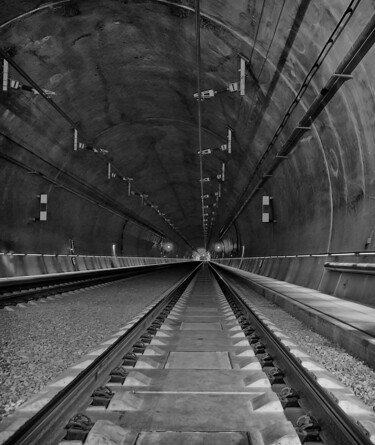 Der Eisenbahntunnel (Print) 摄影 标题为“Der Eisenbahntunnel…” 由Leopold Brix, 原创艺术品, 数码摄影