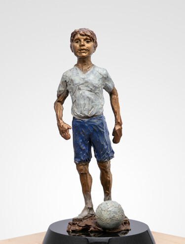 Sculpture titled "Champion" by Paige Bradley, Original Artwork, Bronze