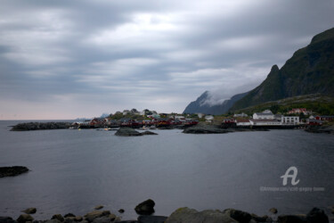 Remote village - Lofoten Islands - Norway 摄影 标题为“Remote village - Lo…” 由Scott Gregory Banner, 原创艺术品, 数码摄影