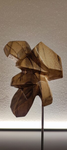 Scultura intitolato "SHERPA" da Ivan Fabani, Opera d'arte originale, Legno