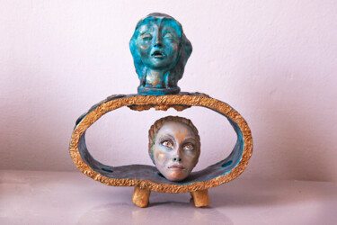 Sculptuur getiteld "The Dialogue" door Elena Uljancic, Origineel Kunstwerk, Keramiek