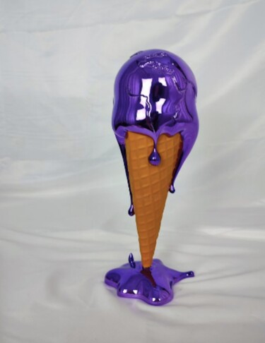 Sculptuur getiteld "The last ice cream-…" door Sagrasse, Origineel Kunstwerk, Hars