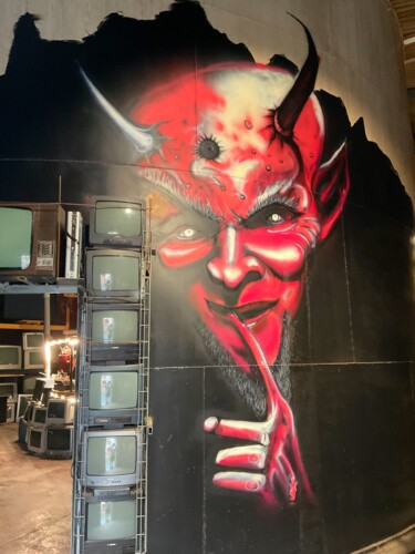 Peinture intitulée "GRAFFITI MUSEE SPIK…" par F. Spi-K-Tri, Œuvre d'art originale, Bombe aérosol