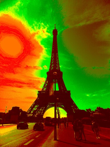 Eiffel Tower Enhanced 16 Photographie intitulée "Eiffel Tower Enhanc…" par Troy Wilson-Ripsom, Œuvre d'art originale, Photographie manipulée