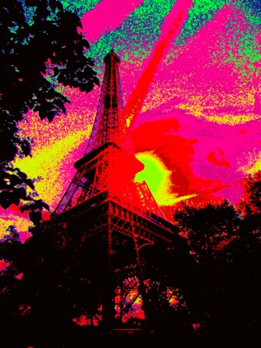 Eiffel Tower Enhanced 8 Photographie intitulée "Eiffel Tower Enhanc…" par Troy Wilson-Ripsom, Œuvre d'art originale, Photographie manipulée