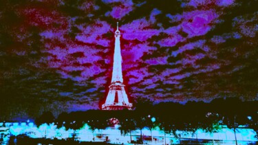 제목이 "Eiffel Tower at Nig…"인 사진 Troy Wilson-Ripsom로, 원작, 조작된 사진