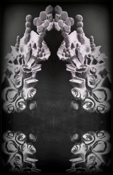旅館 (clay and photography) Photography titled "旅館 (clay and photog…" by Jean Philippe Desmoulins, Original Artwork, Clay
