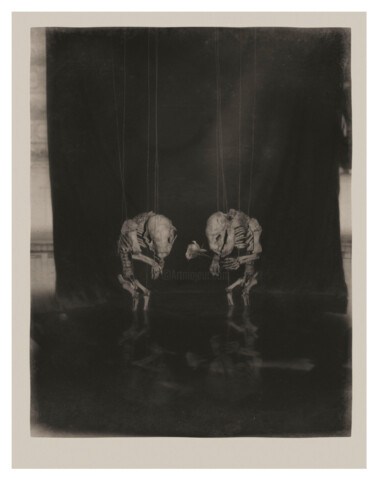 제목이 "Marionetas"인 사진 Oriol Jolonch로, 원작, 디지털