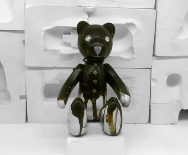 雕塑 标题为“HandBear : HB-A000S…” 由Seven E, 原创艺术品, 树脂