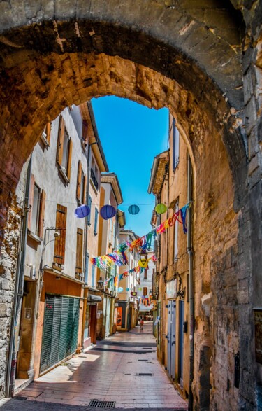 Photography titled "Manosque," by Frederic Dupuy, Original Artwork, Digital Photography