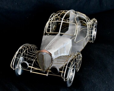Bugatti Type 57 雕塑 标题为“Bugatti Type 57” 由Luigi Lupini, 原创艺术品, 金属