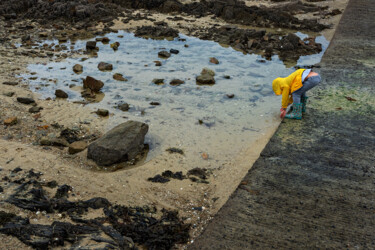 Carantec, cale de la grève blanche lavage des mains. "Carantec, cale de l…" başlıklı Fotoğraf Thierry Martin tarafından, Orijinal sanat, Dijital Fotoğrafçılık