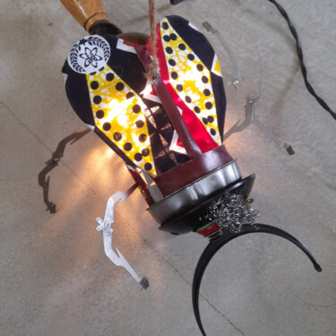 lampe à suspendre SCARAMOUCHE ! Sculptuur getiteld "lampe à suspendre S…" door Catherine Delaforge (KTY95), Origineel Kunstwerk, Aluminium