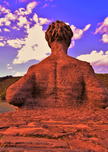 Arts numériques intitulée "Stone man" par Sigrun Neumann (Sineu), Œuvre d'art originale, Photographie manipulée