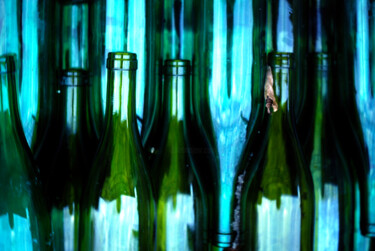 Photography titled "Bouteilles empilées" by Jean-Claude Mathier, Original Artwork, Analog photography