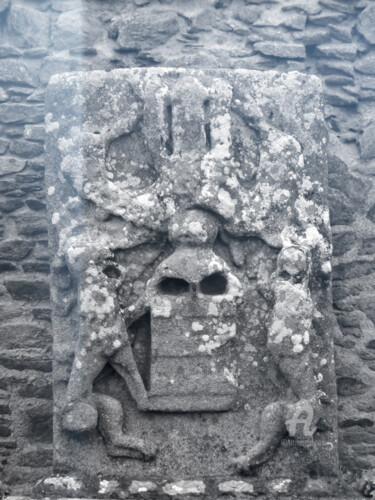 A big engraved ghostly stele with COLD light Photography titled "A big engraved ghos…" by Cédric Hajiji, Original Artwork, Digital Photography