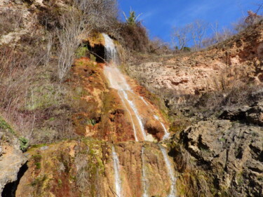 「La cascade de Laroq…」というタイトルの写真撮影 Maga Créationsによって, オリジナルのアートワーク, 操作されていない写真