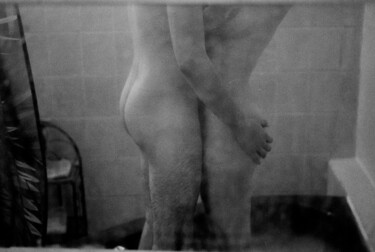 Fiévreux II. Photographie intitulée "Fiévreux II." par Enora B., Œuvre d'art originale, Photographie argentique