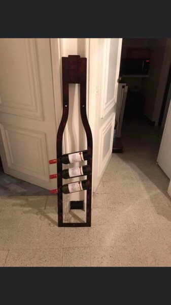 Sculpture intitulée "wine rack "bottle"" par Rafal Lesiak (MetaLove), Œuvre d'art originale, Métaux