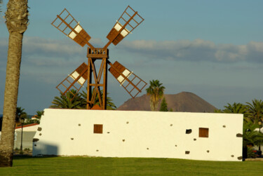 Fotografía titulada "Moulin à vent" por Angie Black, Obra de arte original, Fotografía digital