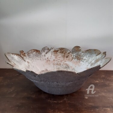 Design titled "Grande coupe fleur" by Véronique Vaude, Original Artwork, Accessories