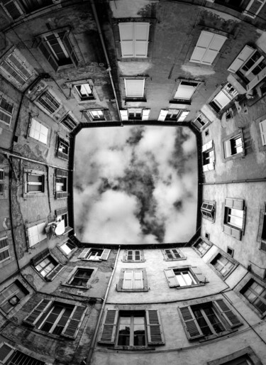 Perspektiv#02 - Avignon - 2017 Photography titled "Perspektiv#02 - Avi…" by Christophe Aubry, Original Artwork, Digital Photography