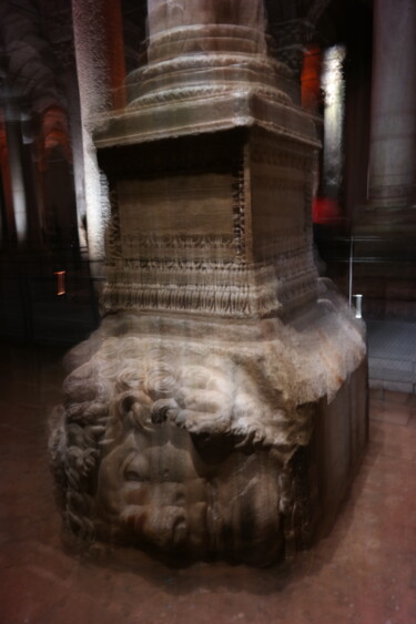 Photography titled "Medusa Reflection" by Lavinia, Original Artwork, Digital Photography