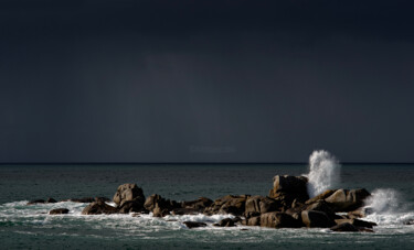 Photography titled "La plage de Kerfiss…" by Thierry Martin, Original Artwork, Digital Photography