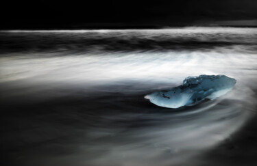 Photography titled ""The squid"" by Massimo Lupidi, Original Artwork, Manipulated Photography