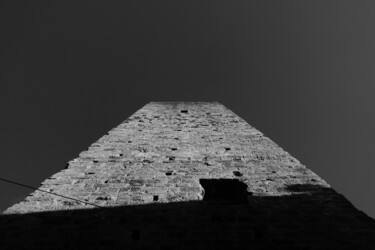 The Tower Photographie intitulée "The Tower" par Annalisa Manzini (Lisa77photos), Œuvre d'art originale, Photographie numérique