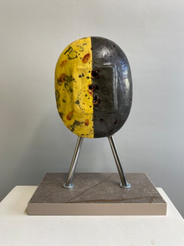 Apotropaico giallo e nero 雕塑 标题为“Apotropaico giallo…” 由Paolo Camporese, 原创艺术品, 兵马俑