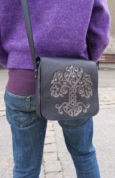 Design intitulée "Sac bandoulière en…" par Marieke Creation, Œuvre d'art originale, Accessoires