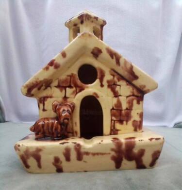 Beautiful Small Ceramic House 设计 标题为“Beautiful Small Cer…” 由Faisal Shah, 原创艺术品, 水泥
