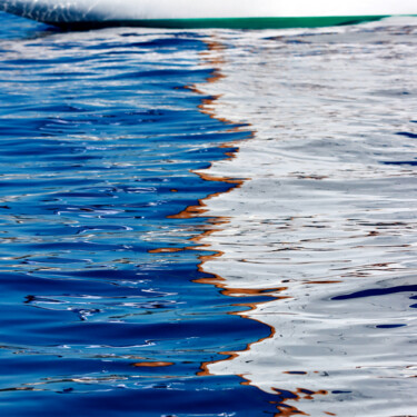 Grand-voile de yacht, reflet Photographie intitulée "Grand-voile de yach…" par Pierre-Yves Rospabé, Œuvre d'art originale, Photographie non manipulée