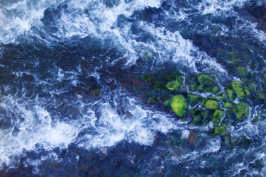 Fotografie getiteld "Moss Rock" door Jade Holing, Origineel Kunstwerk, Digitale fotografie