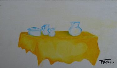 Cruches et terrine sur nappe jaune