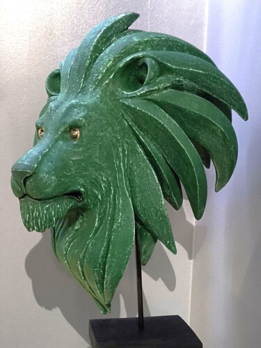 Sculpture intitulée "Leão Campeão" par Alberto Kissola, Œuvre d'art originale, Résine