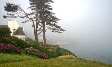 Carantec brume à la chaise du curé. Photographie intitulée "Carantec brume à la…" par Thierry Martin, Œuvre d'art originale, Photographie numérique