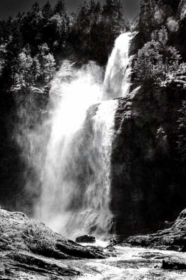 5795 - Cascade du Rouget - Vallée du Giffre, Haute-Savoie