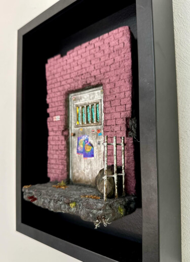 Скульптура под названием "Diorama "Purple Doo…" - Przemysław Szopny (Szopeen), Подлинное произведение искусства, Акрил