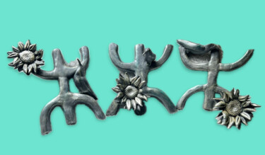 Sculpture titled "indéfectible" by Roxane Chaplet, Original Artwork, Clay
